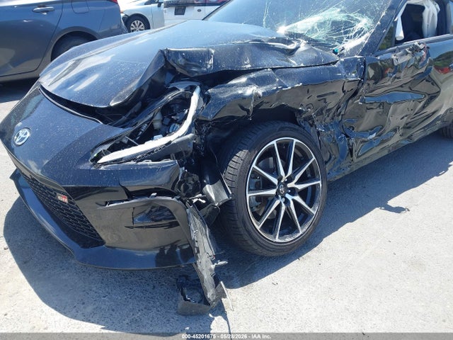 2022 Toyota Gr86 მანქანა იყიდება აუქციონზე, vin: JF1ZNBC14N8757054, აუქციონის ნომერი: 45201675