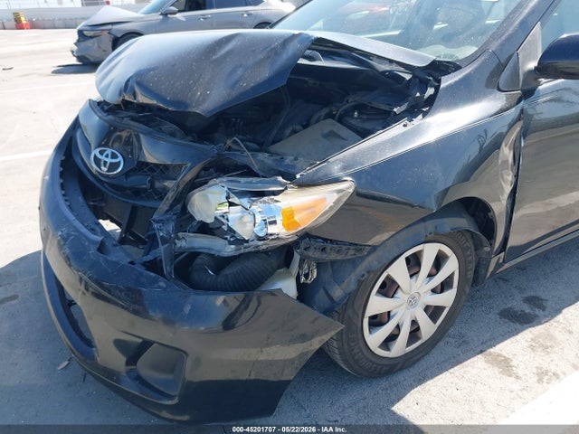 45201707 :رقم المزاد ، JTDBU4EE0B9150178 vin ، 2011 Toyota Corolla Le مزاد بيع