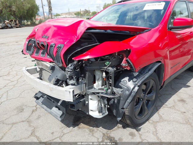 45201709 :رقم المزاد ، 1C4PJLCB4JD620306 vin ، 2018 Jeep Cherokee Latitude Fwd مزاد بيع