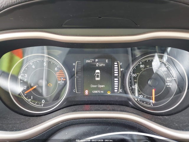 45201709 :رقم المزاد ، 1C4PJLCB4JD620306 vin ، 2018 Jeep Cherokee Latitude Fwd مزاد بيع