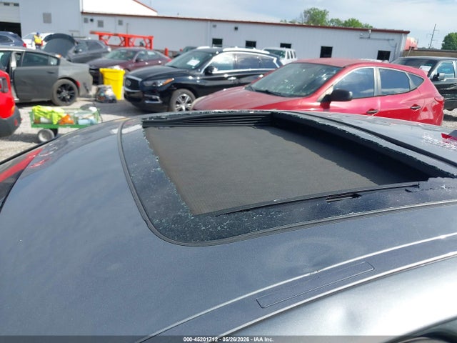 2011 Bmw 535i Xdrive მანქანა იყიდება აუქციონზე, vin: WBAFU7C55BC870386, აუქციონის ნომერი: 45201712