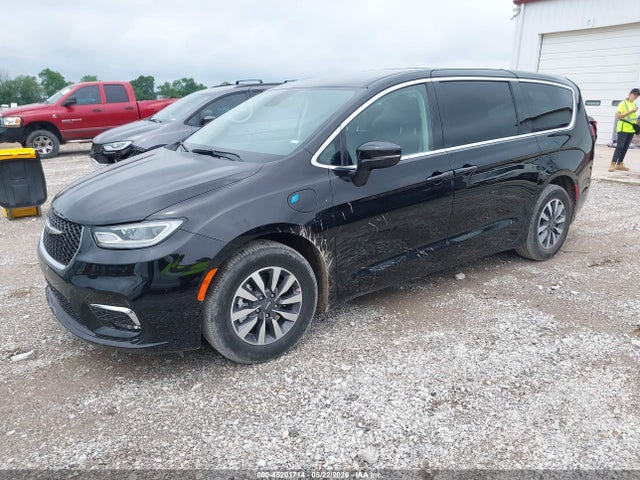 Продажа на аукционе авто 2024 Chrysler Pacifica Hybrid Select, vin: 2C4RC1S76RR134626, номер лота: 45201714