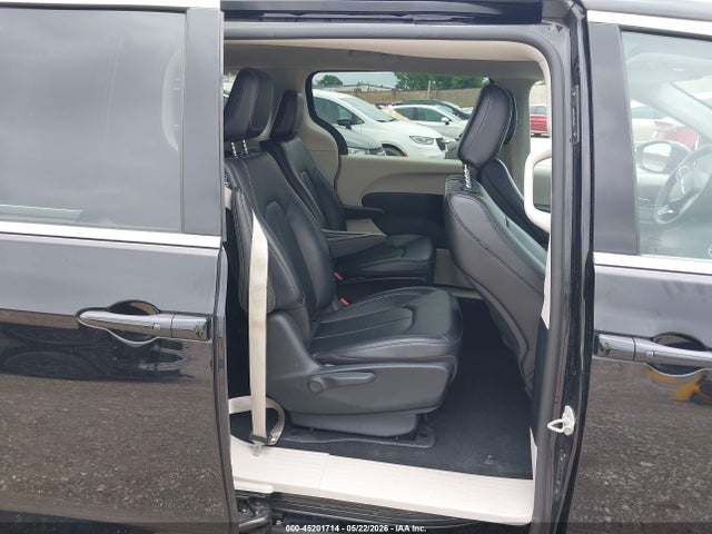 Продажа на аукционе авто 2024 Chrysler Pacifica Hybrid Select, vin: 2C4RC1S76RR134626, номер лота: 45201714