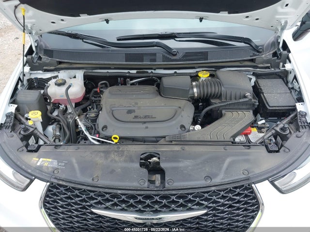 2026 Chrysler Pacifica Select მანქანა იყიდება აუქციონზე, vin: 2C4RC1BG4TR220847, აუქციონის ნომერი: 45201725