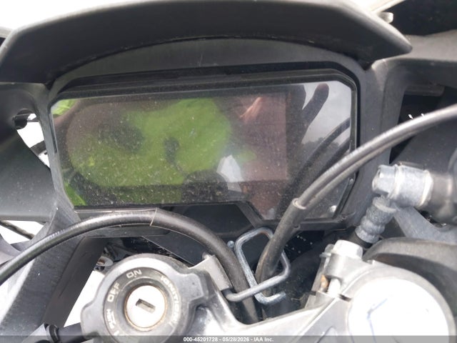 MLHPC6255M5200296 Honda Cbr500 Ra