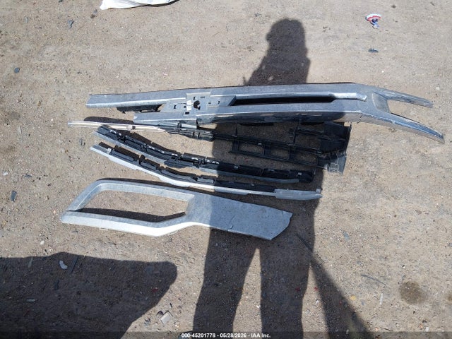 1GCUYGEL4KZ281062 Chevrolet Silverado 1500 Ltz