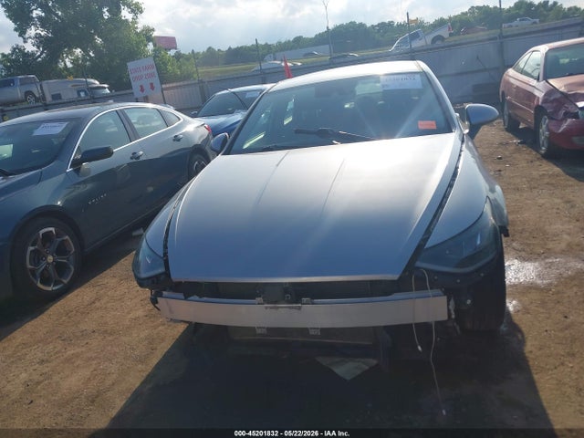 45201832 :رقم المزاد ، 5NPEG4JA2MH128765 vin ، 2021 Hyundai Sonata Se مزاد بيع