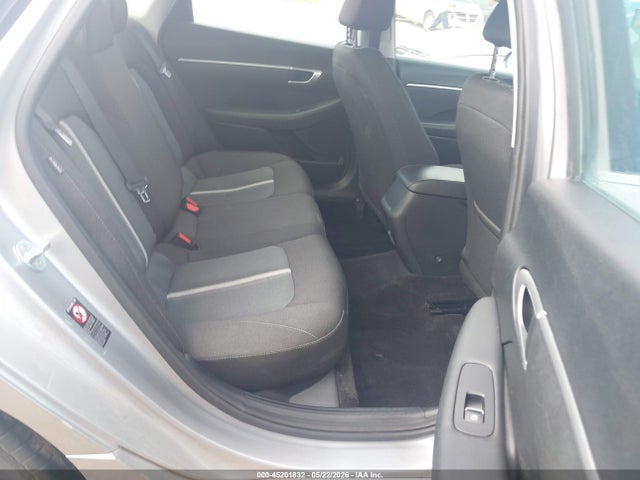 45201832 :رقم المزاد ، 5NPEG4JA2MH128765 vin ، 2021 Hyundai Sonata Se مزاد بيع