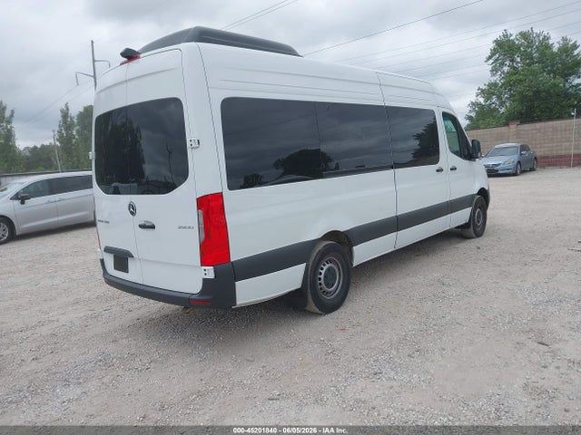 45201840 :رقم المزاد ، W1Z4KGHY7TT603651 vin ، 2026 Mercedes-benz Sprinter 2500 High Roof 4-cyl Diesel مزاد بيع