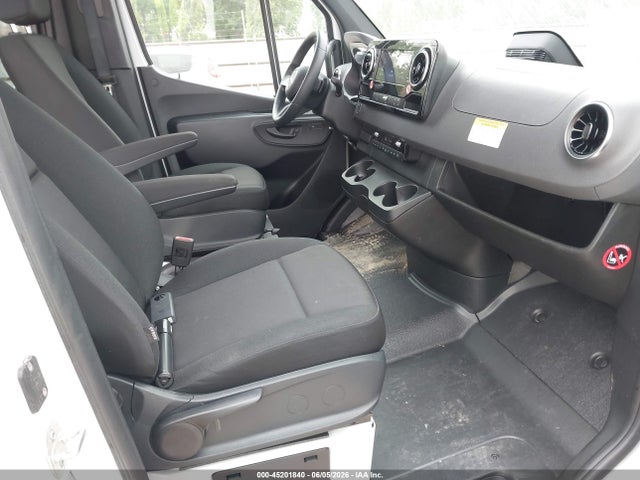45201840 :رقم المزاد ، W1Z4KGHY7TT603651 vin ، 2026 Mercedes-benz Sprinter 2500 High Roof 4-cyl Diesel مزاد بيع