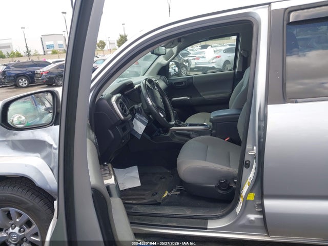 5TFAZ5CNXHX033346 Toyota Tacoma Sr5 V6