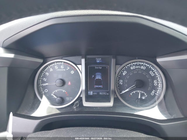 5TFAZ5CNXHX033346 Toyota Tacoma Sr5 V6