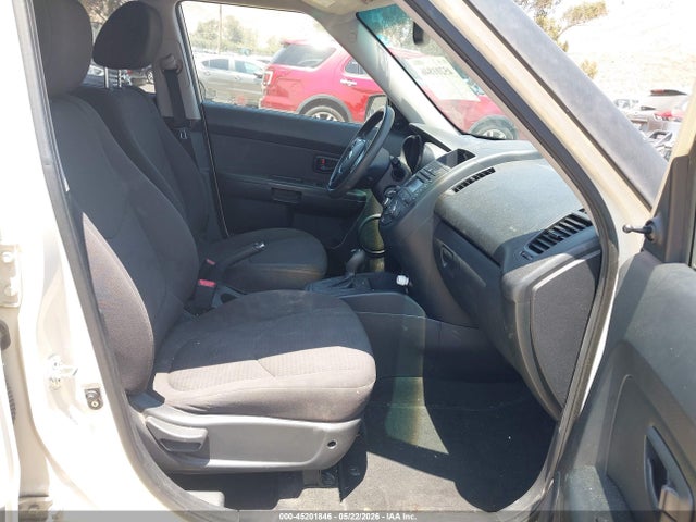 45201846 :رقم المزاد ، KNDJT2A53D7554518 vin ، 2013 Kia Soul مزاد بيع