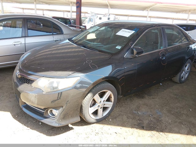 45201883 :رقم المزاد ، 4T1BF1FK4DU294762 vin ، 2013 Toyota Camry Se مزاد بيع