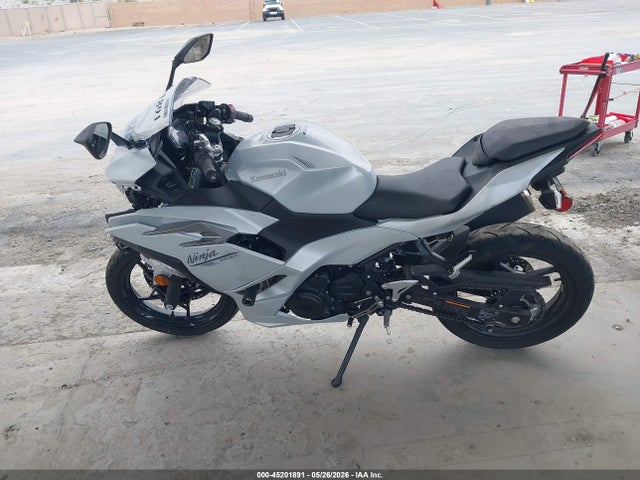Kawasaki EX500 2025 ML5EXGG10SDA69255 Image 13