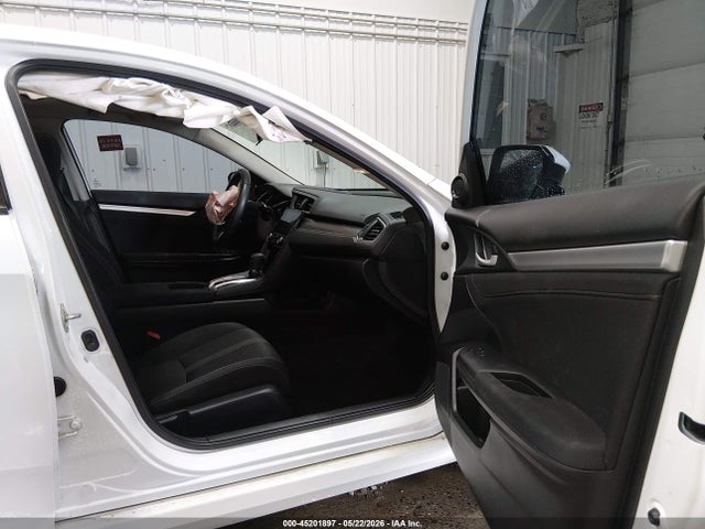 Продажа на аукционе авто 2018 Honda Civic Ex, vin: 2HGFC2F70JH500143, номер лота: 45201897