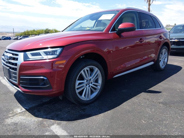 Продажа на аукционе авто 2018 Audi Q5 2.0t Premium/2.0t Tech Premium, vin: WA1CNAFY3J2105116, номер лота: 45201930