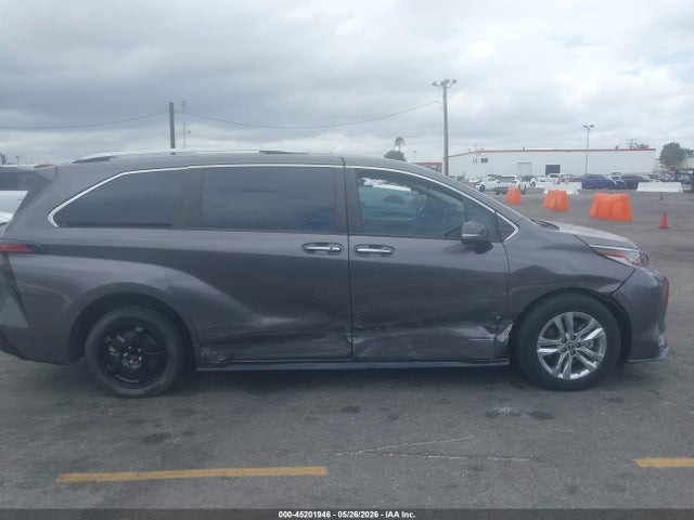 Toyota Sienna Limited 2021 5TDZRKEC7MS029557 Image 13