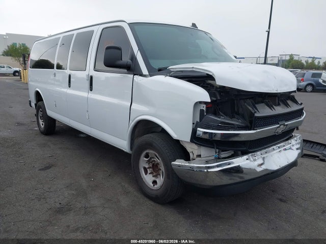 Chevrolet Express 3500 Lt 2017 1GAZGPFG2H1172982 головне зображення