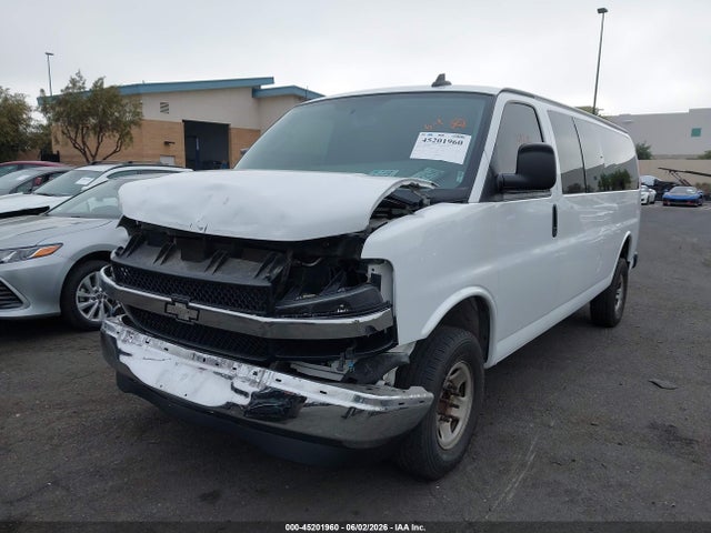 Chevrolet Express 3500 Lt 2017 1GAZGPFG2H1172982 Image 2