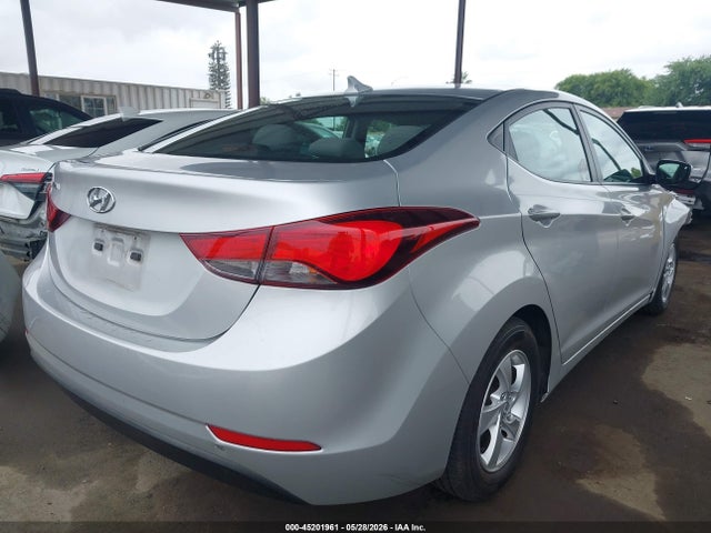 Hyundai ELANTRA SE 2015 5NPDH4AE7FH564428 Image 4