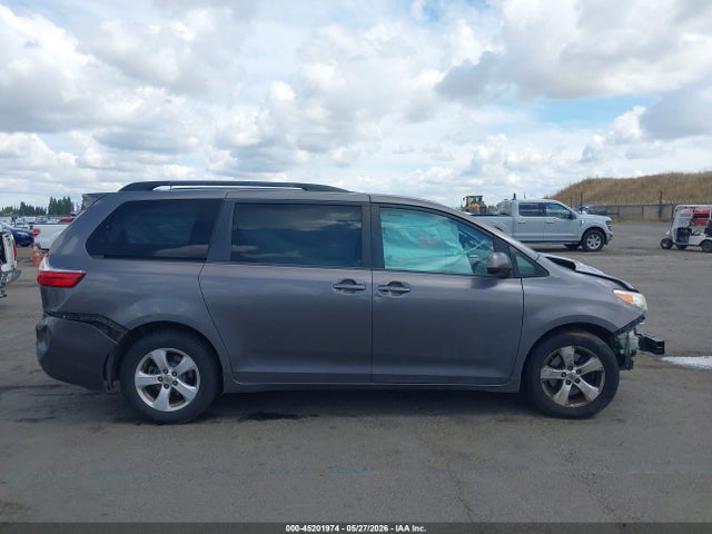 Toyota Sienna Le 8 Passenger 2015 5TDKK3DC9FS577625 Image 12