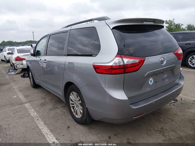 Продаж на аукціоні авто 2017 Toyota Sienna Xle 8 Passenger, vin: 5TDYZ3DC5HS782982, номер лоту: 45201997