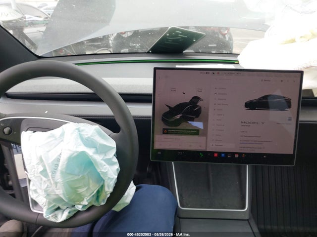 2026 Tesla Model Y Premium Rear-wheel Drive/rear-wheel Drive მანქანა იყიდება აუქციონზე, vin: 7SAYGDED3TF614325, აუქციონის ნომერი: 45202003