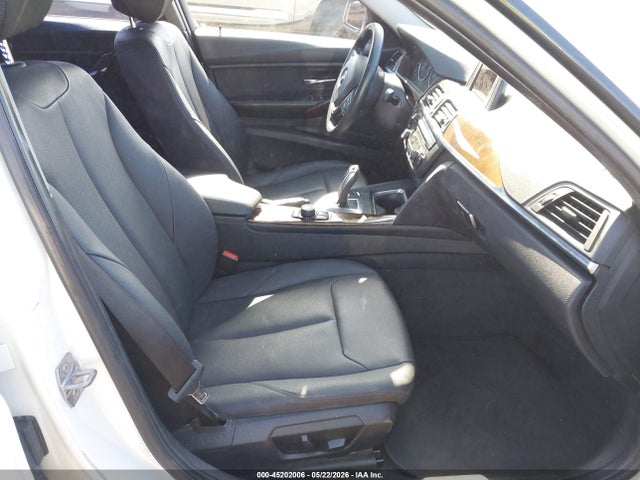 2015 Bmw 328i მანქანა იყიდება აუქციონზე, vin: WBA3A5G54FNS90938, აუქციონის ნომერი: 45202006
