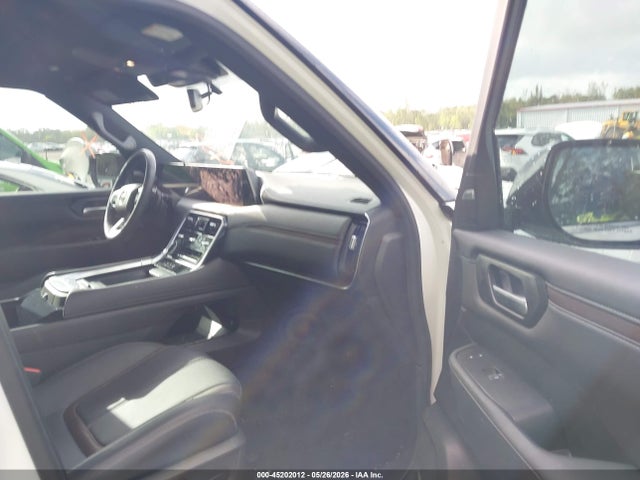 JN8AY3BA3S9000405 Nissan Armada Sl 2wd