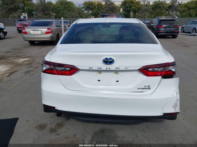 4T1C31AK5NU570713 Toyota Camry Le Hybrid