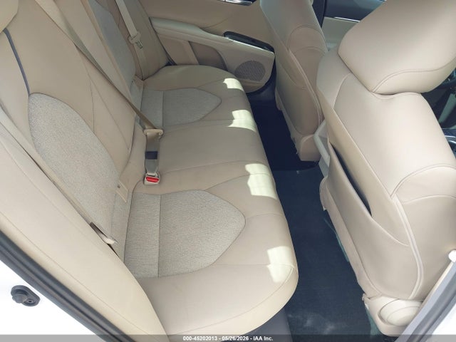 4T1C31AK5NU570713 Toyota Camry Le Hybrid