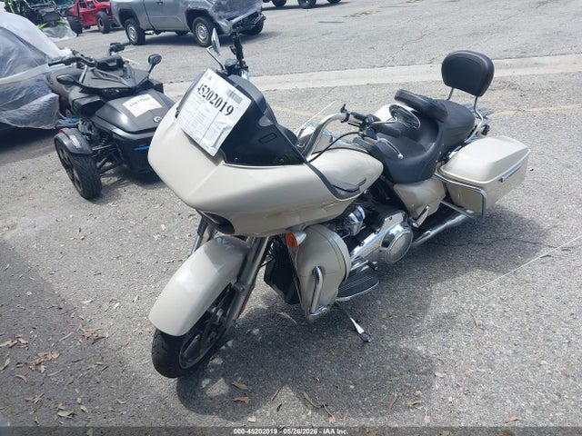 Harley-Davidson FLTRX 2022 1HD1KHC20NB658647 Image 2
