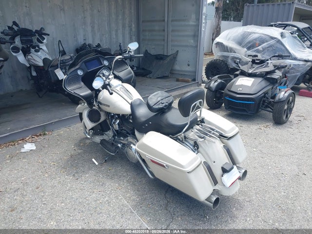 Harley-Davidson FLTRX 2022 1HD1KHC20NB658647 Image 3