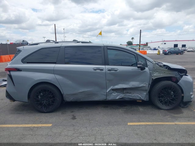 Toyota Sienna Xse 2025 5TDCSKFC3SS167828 Image 14