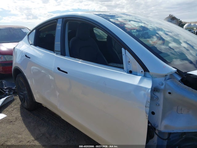 Auction sale of the 2026 Tesla Model Y All-wheel Drive/long Range Launch Series/premium All-wheel Drive, vin: 7SAYGDEE1TF406338, lot number: 45202086