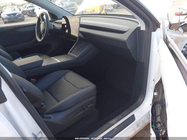 Auction sale of the 2026 Tesla Model Y All-wheel Drive/long Range Launch Series/premium All-wheel Drive, vin: 7SAYGDEE1TF406338, lot number: 45202086