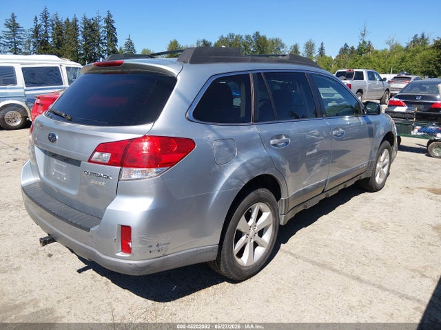 Продажа на аукционе авто 2013 Subaru Outback 2.5i Premium, vin: 4S4BRBGC2D3259616, номер лота: 45202092