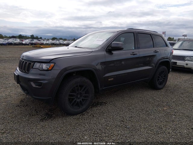 1C4RJFAG4GC355930 Jeep Grand Cherokee 75th Anniversary
