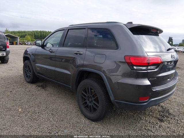 1C4RJFAG4GC355930 Jeep Grand Cherokee 75th Anniversary