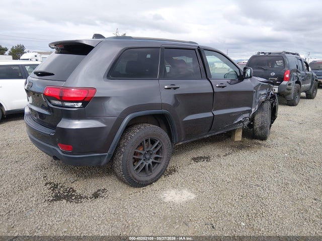 1C4RJFAG4GC355930 Jeep Grand Cherokee 75th Anniversary