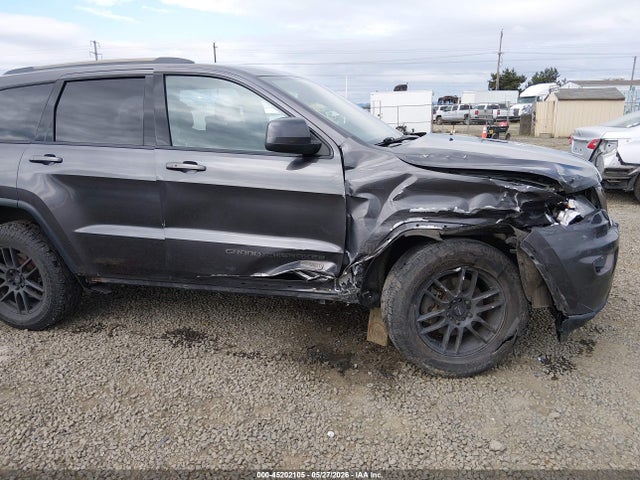 1C4RJFAG4GC355930 Jeep Grand Cherokee 75th Anniversary