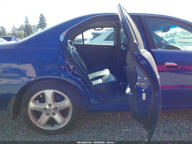 2003 Acura Tl 3.2 Type S მანქანა იყიდება აუქციონზე, vin: 19UUA568X3A023830, აუქციონის ნომერი: 45202108