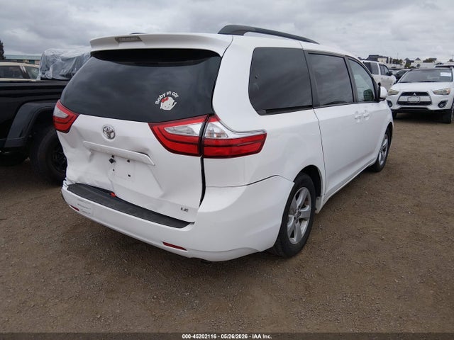 5TDKK3DC0GS719152 Toyota Sienna Le 8 Passenger