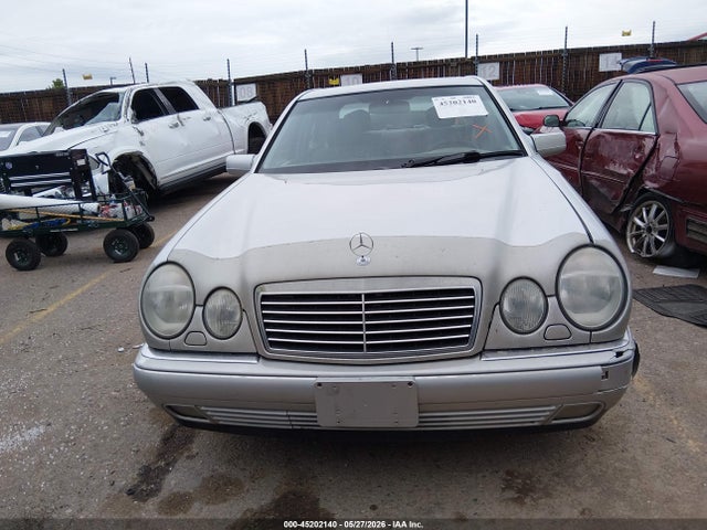 Продаж на аукціоні авто 1999 Mercedes-benz E 320 Awd, vin: WDBJF82H7XX026227, номер лоту: 45202140