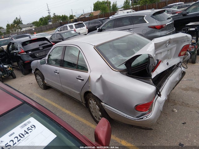 Продаж на аукціоні авто 1999 Mercedes-benz E 320 Awd, vin: WDBJF82H7XX026227, номер лоту: 45202140