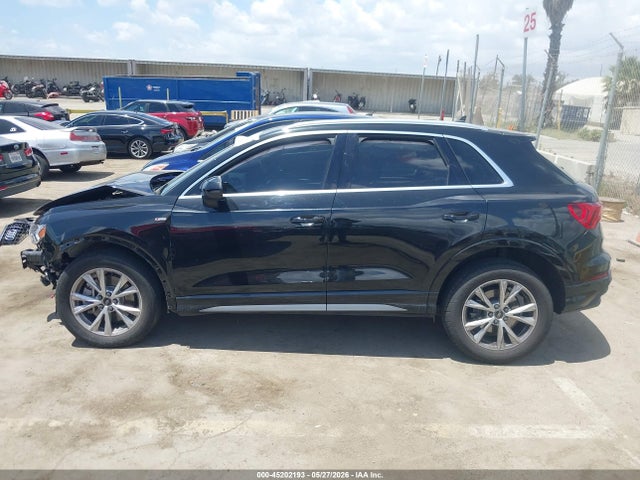 45202193 :رقم المزاد ، WA1DECF31P1151918 vin ، 2023 Audi Q3 Premium 45 Tfsi S Line Quattro Tiptronic مزاد بيع