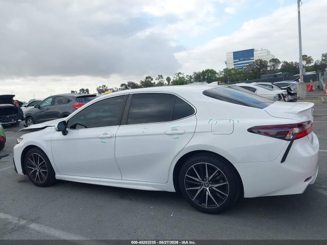 4T1G11AK6PU755797 Toyota CAMRY SE