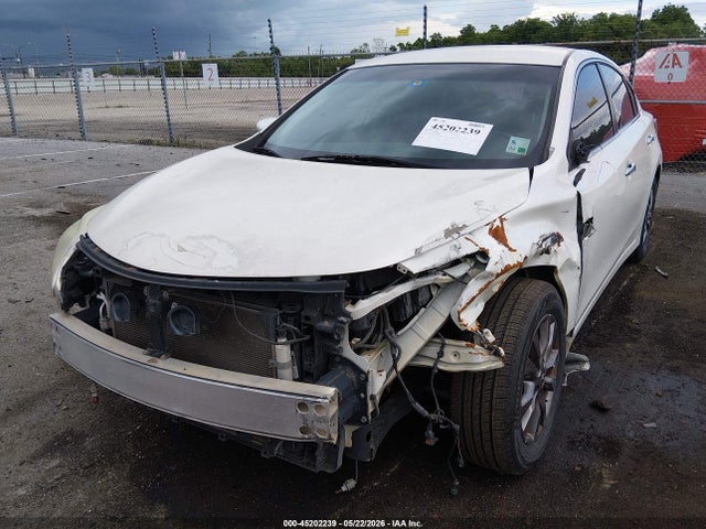 Продажа на аукционе авто 2015 Nissan Altima 2.5 S, vin: 1N4AL3AP1FN898988, номер лота: 45202239
