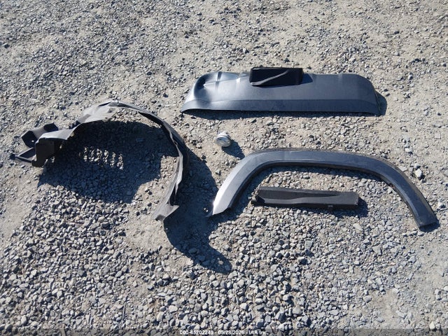 5TFDZ5BN1GX002838 Toyota Tacoma Sr5